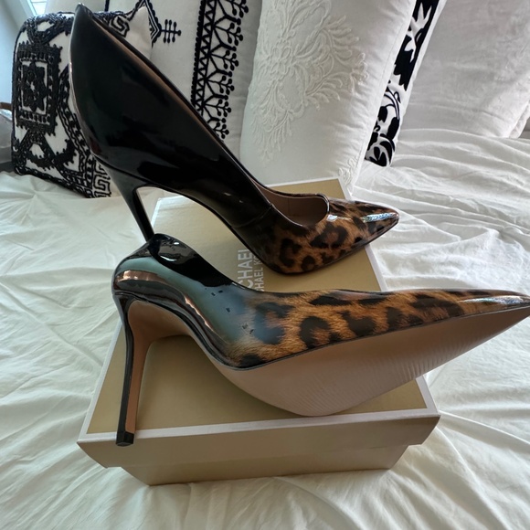 Shoes - Black Patent Leather and Cheetah Print Heels Sz 9